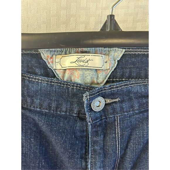 Levi’s denim shorts size 14 - Picture 2 of 9